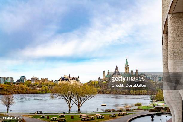 the square of canadian museum of history, gatineau, canada (musée canadien de l'histoire) - gatineau stock pictures, royalty-free photos & images
