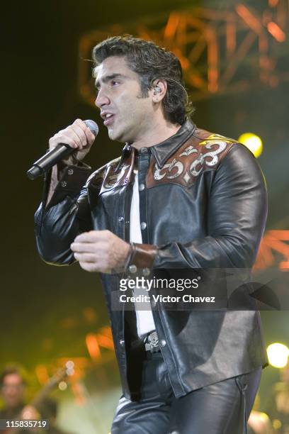 Alejandro Fernandez during Alejandro Fernandez in Concert - March 20, 2006 at Zocalo in Mexico City, Mexico.