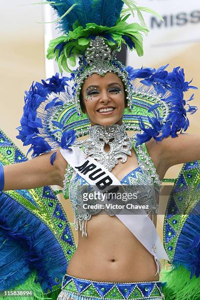 Carolina Raven, Miss Universe Aruba 2007 wearing national costume