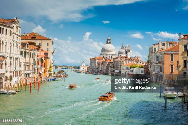 grand canal on a sunny summer day, venice, italy - venice italy stock pictures, royalty-free photos & images