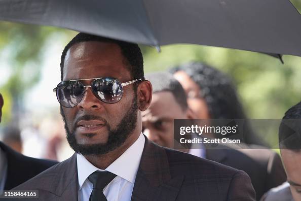 R Kelly Returns To Court For Hearing On Aggravated Sexual Abuse Charges R Kelly Returns To Court For Hearing On Aggravated Sexual Abuse Charges