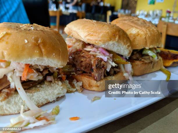 pork sliders - bbq sandwich stock pictures, royalty-free photos & images