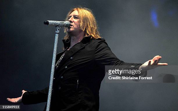 Joe Elliott of Def Leppard performs on day one of the Download Festival at Donington Park on June 10, 2011 in Castle Donington, England.