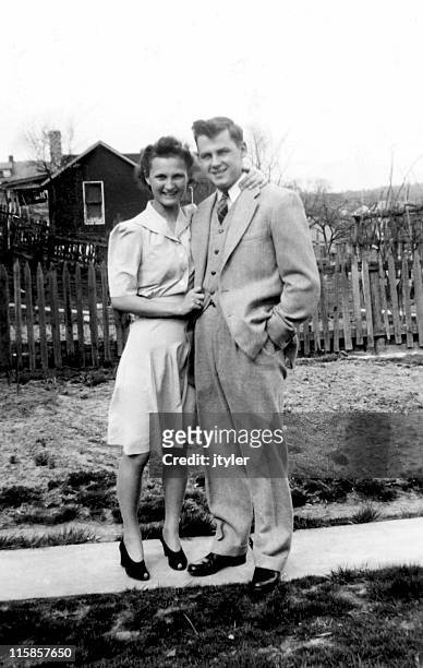 40s couple - 1940 stock pictures, royalty-free photos & images