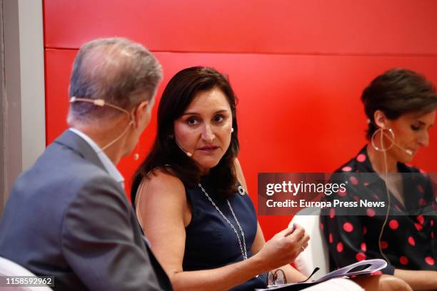 The general director of Servimedia, José Manuel González Huesca , the president of Vodafone Foundation and director of Vodafone in Spain, Remedios...