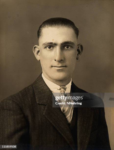 1930 s retrato de hombre, retro - hombres fotos fotografías e imágenes de stock