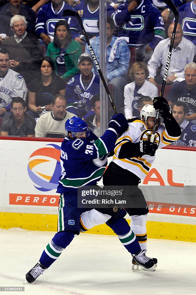 Boston Bruins v Vancouver Canucks - Game Five