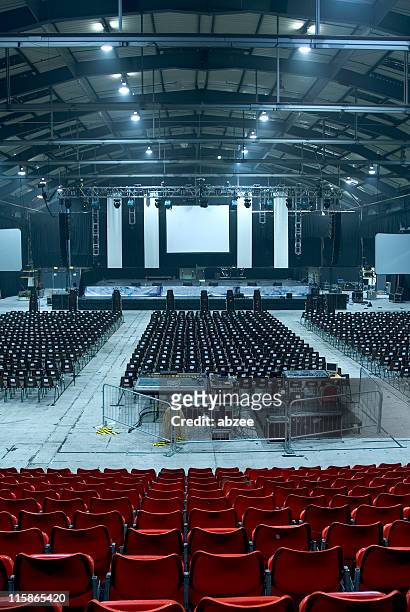 grande auditorium hall 02 - conference large screen foto e immagini stock