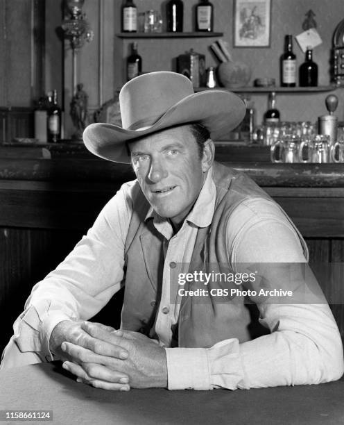 The Cast Of Gunsmoke Photos and Premium High Res Pictures - Getty Images