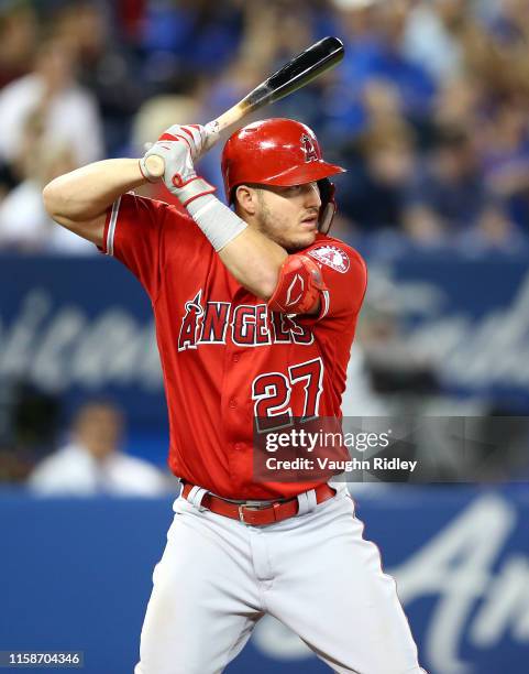 mike trout swing