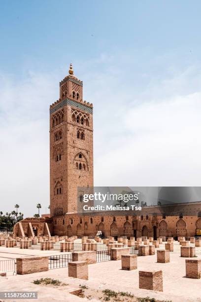 koutoubia mosque in marrakech - marrakesh stock pictures, royalty-free photos & images