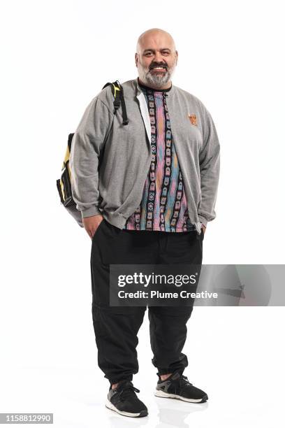 portrait of bearded man in studio - one mature man only stock pictures, royalty-free photos & images