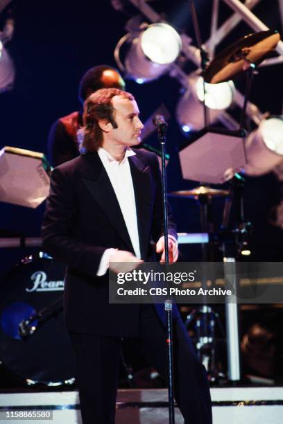 Phil Collins at the 28th Annual Grammy Awards, Shrine Auditorium, Los Angeles, CA, February 25, 1986.