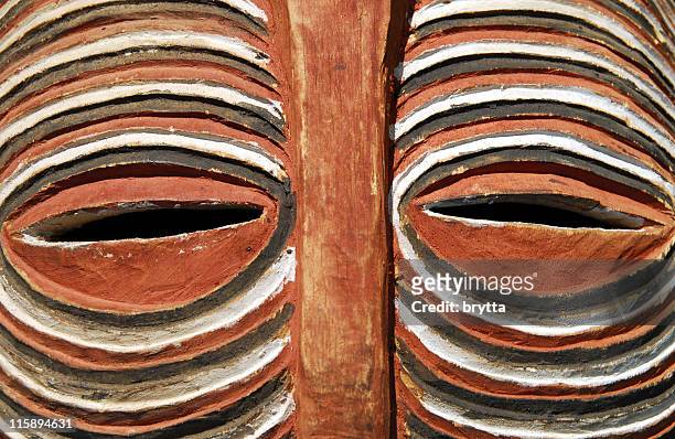 アフリカのマスク - アフリカ 原住民 ストックフォトと画像