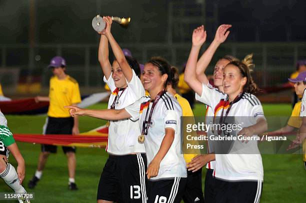 Players of Germany celebrates after have win the final match of European Women's Under 19 Football Championship between Germany and Norway on June...
