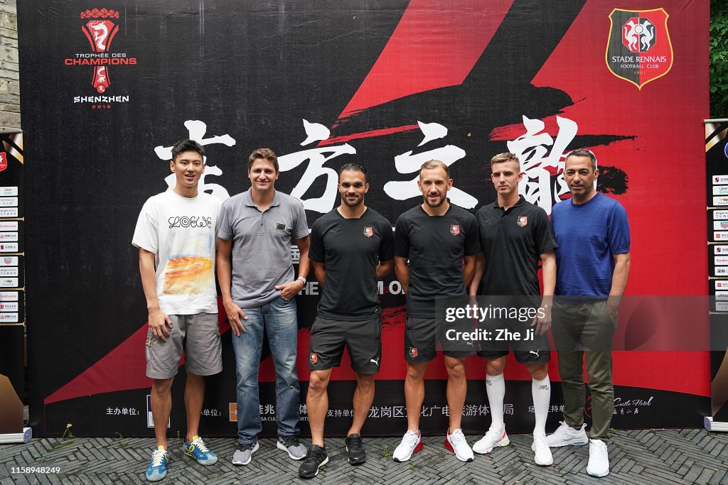 Paris Saint-Germain v Stade Rennais FC - Pre-game Training