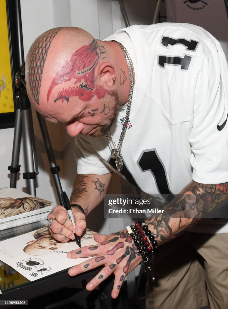 Ivan Moody Signed Five Finger Death Punch American Capitalist Album Proof Autographed Vinyl Record Ivan Moody Signed Five Finger Death Punch American Capitalist Album Proof Autographed Vinyl Record