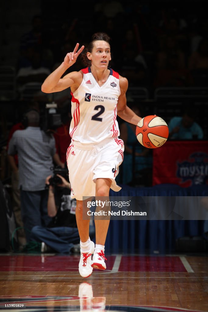 Chicago Sky v Washington Mystics