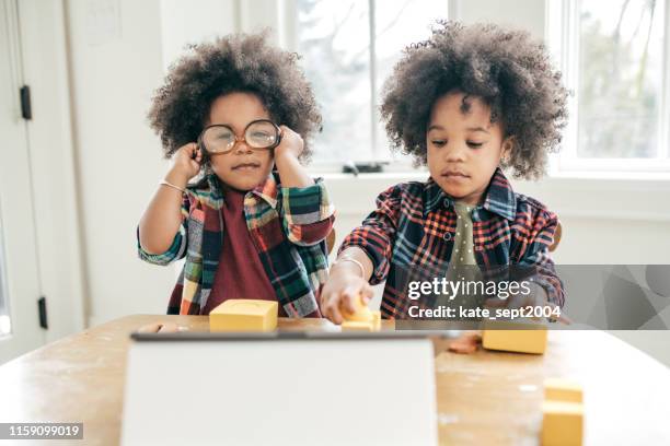 fun activities for 2 years old toddlers - twin toddlers stock pictures, royalty-free photos & images