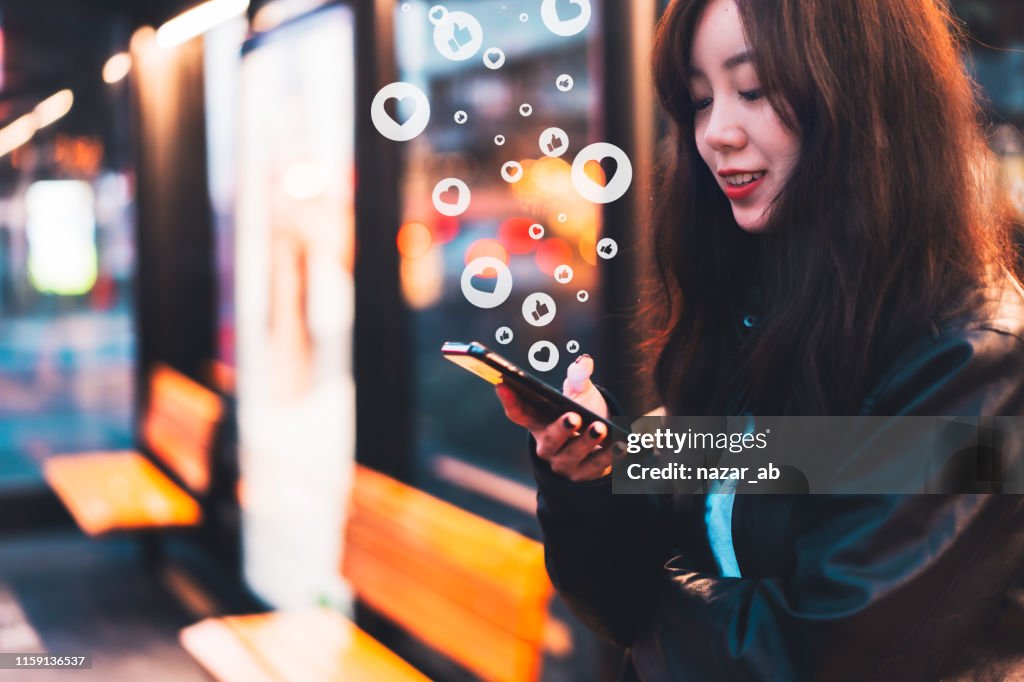 Controle van sociale media.