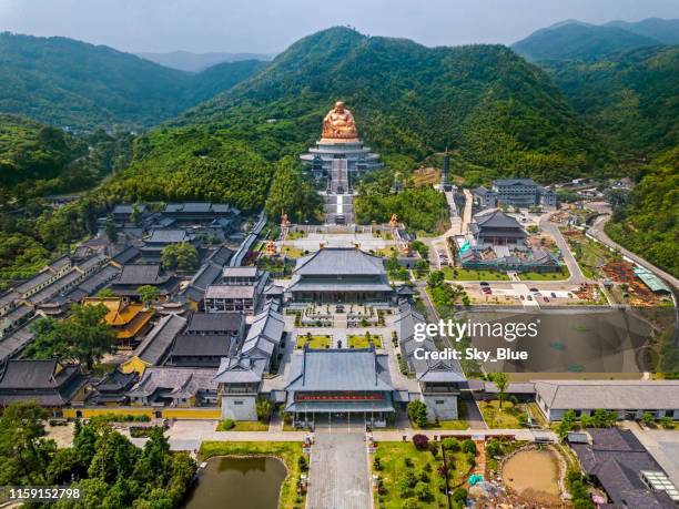 xuedou temple, china - ningbo stock pictures, royalty-free photos & images