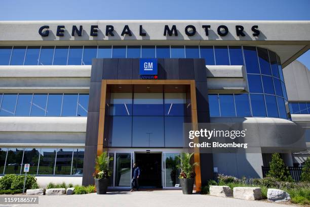 24,586 General Motors Canada Stock Photos, High-Res Pictures, and ...