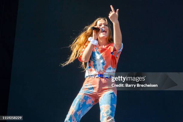 Maggie Rogers performs at Lollapalooza 2019 in Grant Park on August 2, 2019 in Chicago, Illinois.