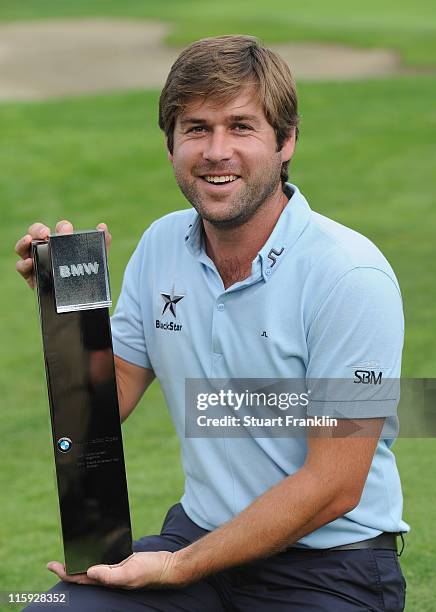 Robert Rocks Signed Robert Rock Photos and Premium High Res Pictures - Getty Images