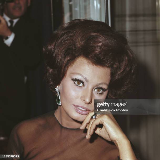 Italian actress Sophia Loren at the Savoy Hotel in London, England, for a press conference on her upcoming film 'A Countess from Hong Kong', 1st...