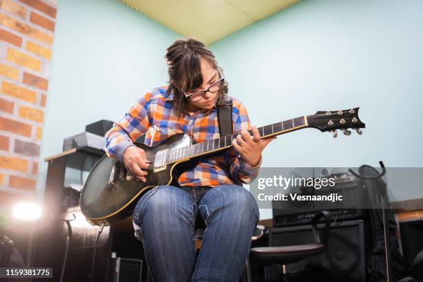 who says that she can't play guitar - teenager dream work stock pictures, royalty-free photos & images