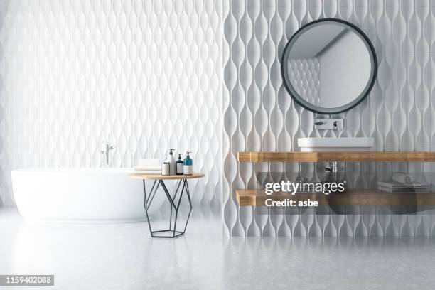 moderne badkamer - white marble stockfoto's en -beelden