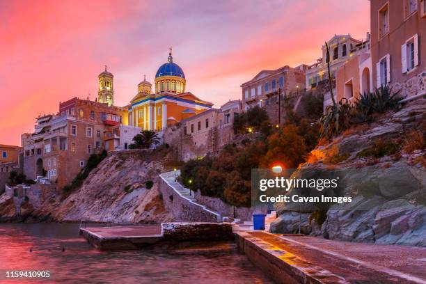 vaporia district of ermoupoli town on syros island. - siros fotografías e imágenes de stock