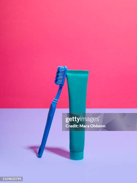 4,900 Toothbrush With Toothpaste Inside Stock Photos, High-Res Pictures ...