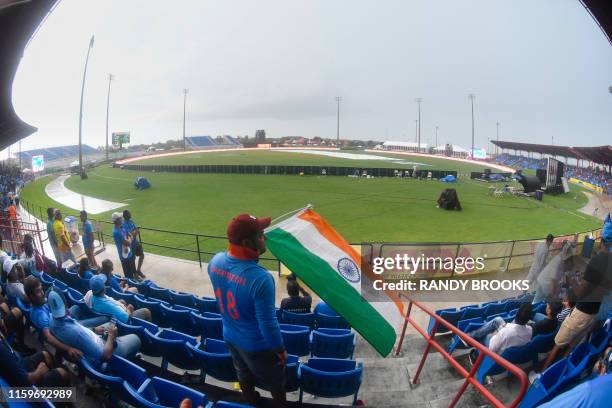 Rain has stopped play of the 2nd T20i match between West Indies and India at Central Broward Regional Park Stadium in Lauderhill, Florida, on August...