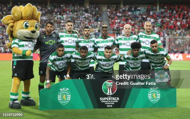 Sporting CP players pose for a team photo before the start of the Portuguese SuperCup match between SL Benfica and Sporting CP at Estadio Algarve on...