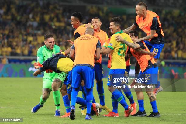 Players of Brazil celebrate after winning the Copa America Brazil 2019 Semi Final match between Brazil and Argentina at Mineirao Stadium on July 02,...