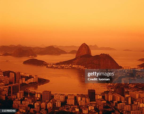 sugarloaf and botafogo beach in rio de janeiro - niteroi stock pictures, royalty-free photos & images