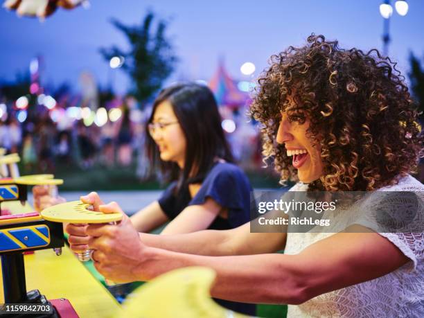 summer fun carnival games - mid way stock pictures, royalty-free photos & images