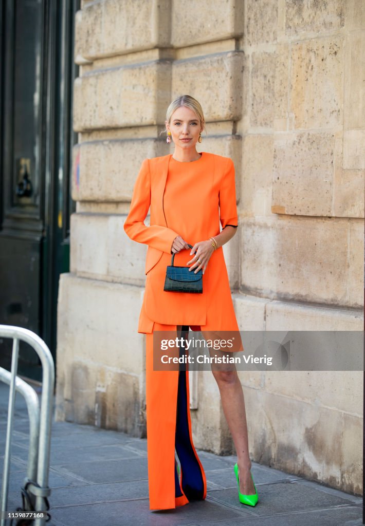 Street Style : Paris Fashion Week -Haute Couture Fall/Winter 2019/2020 : Day Four