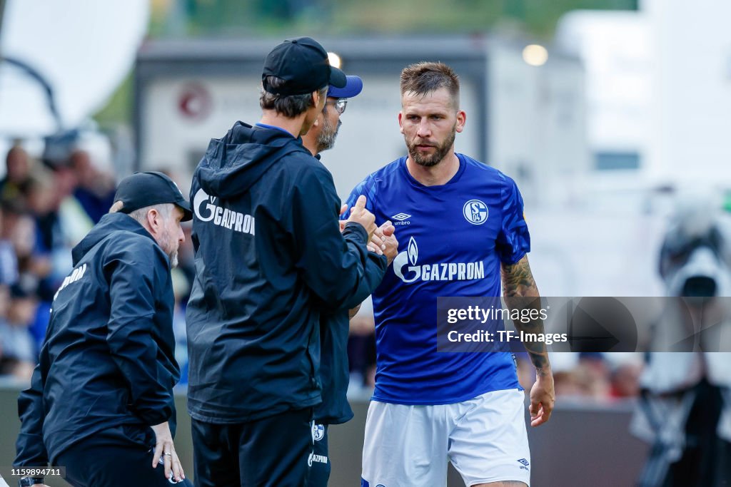 Schalke 04 v FC Villarreal - Pre-Season Friendly