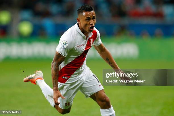 Yoshimar Yotun of Peru celebrates after scoring the second goal of his team during the Copa America Brazil 2019 Semi Final match between Chile and...