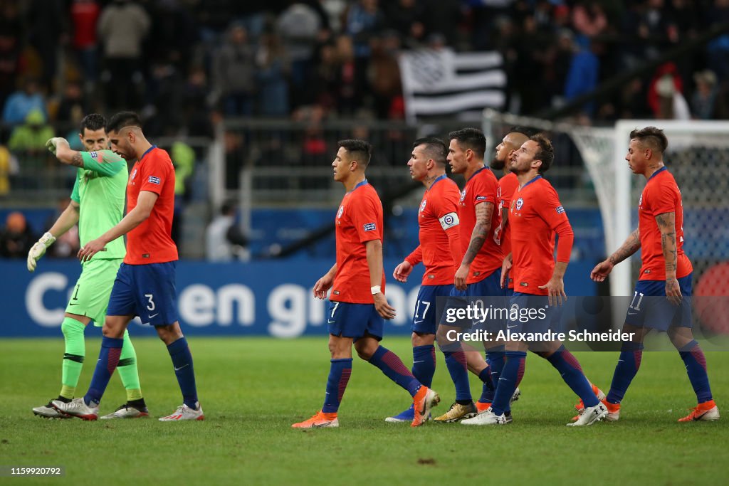 Chile v Peru: Semi Final - Copa America Brazil 2019