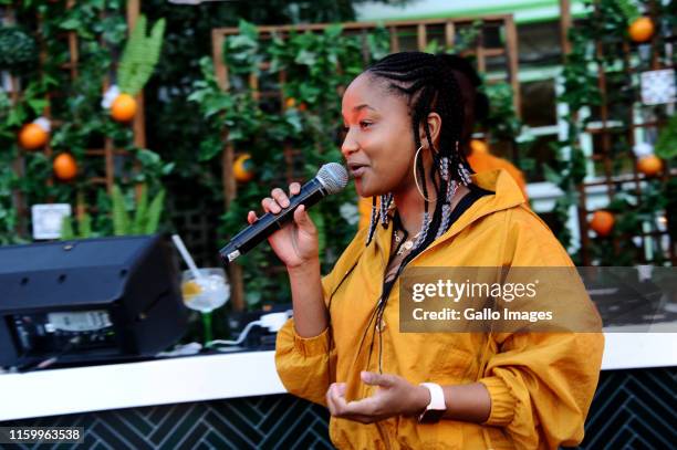 Simmy Sa Singer Simmy Photos and Premium High Res Pictures - Getty Images