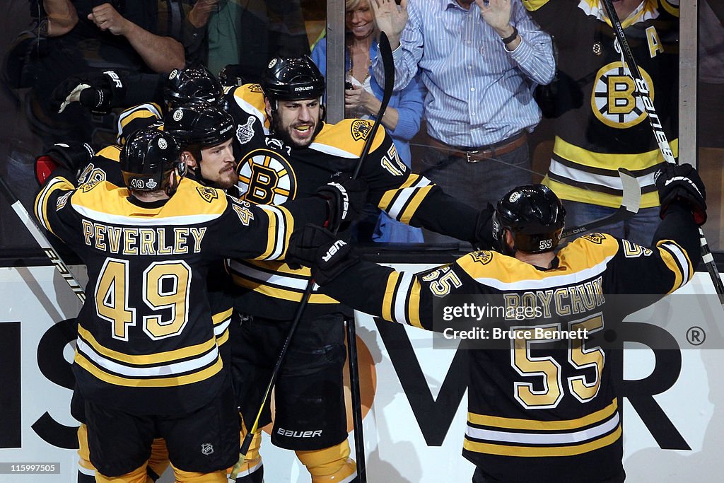 Vancouver Canucks v Boston Bruins - Game Six