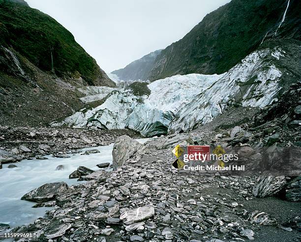 franz josef glacier new zealand - franz josef glacier stock-fotos und bilder