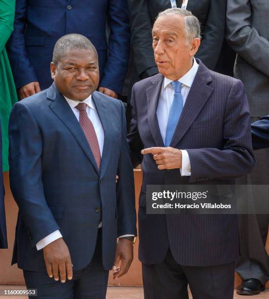 The President of the Republic of Mozambique, Filipe Nyusi , and Portuguese President Marcelo Rebelo de Sousa pose for family pictures before...