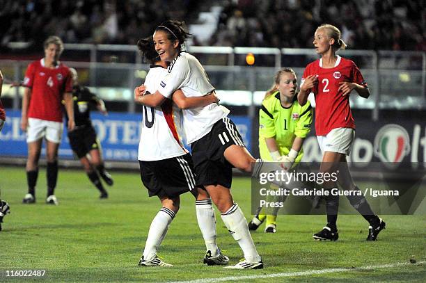 Players of Germany celebrates during final match of Women's Under 19 European Football Championship between Germany and Norway on June 11, 2011 in...