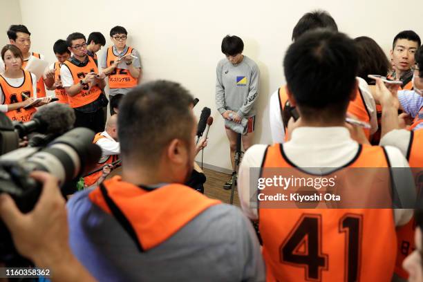 Kaori Icho bows as she leaves an interview after losing the Women's 57kg play-off match against Risako Kawai during the Wrestling World Championships...