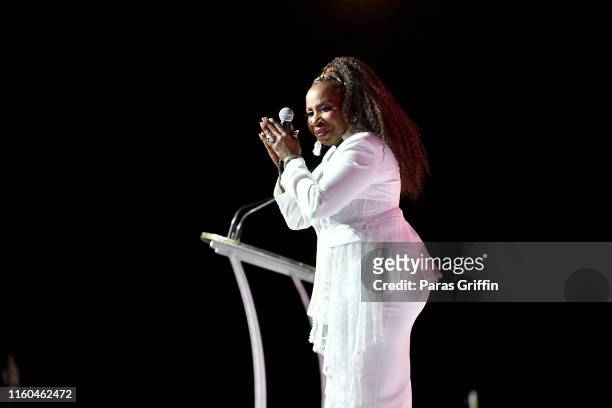 Iyanla Vanzant speaks onstage at 2019 ESSENCE Festival Presented By Coca-Cola at Ernest N. Morial Convention Center on July 06, 2019 in New Orleans,...