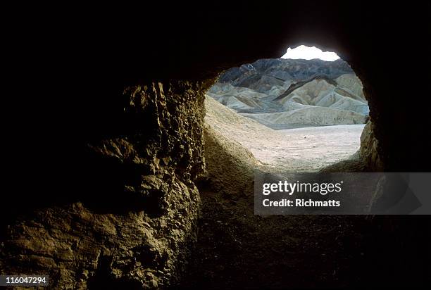 cave exit - aperture stock pictures, royalty-free photos & images